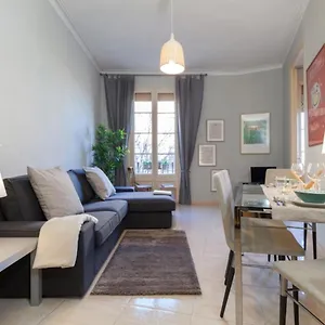 https://sant-antoni-apartments.topbarcelonahotels.com