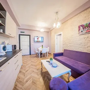 https://violet-life-apartment.sofiahotelsbg.com